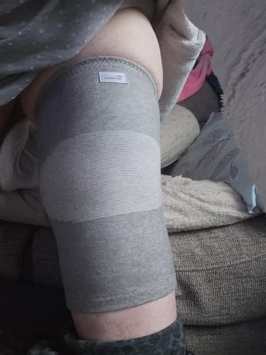 Customer photo review of Premium Bamboo Knee Sleeve (Single)
