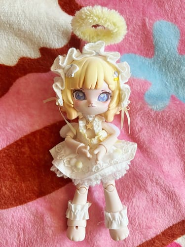 Customer photo review of Bonnie Vanilla Zhi Zhi Little Angel Series BJD Action Figure