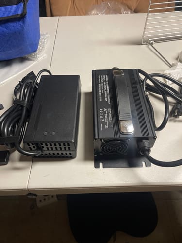 Customer photo review of Aniioki Battery Power Supply Adapter Charger