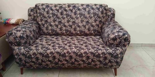 Customer photo review of Divine Trendz - Black Leaves Elastic Sofa Slipcovers