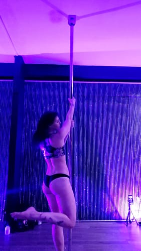 undefined review of Essential Scanty Pants - Black image 1 out of 2