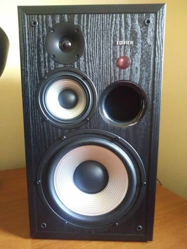Customer photo review of R2850DB Multimedia Speakers