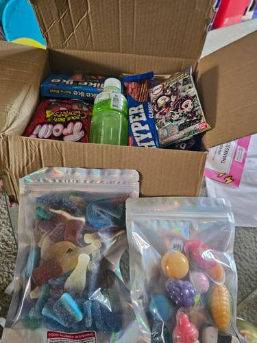 Customer photo review of Bargain Box