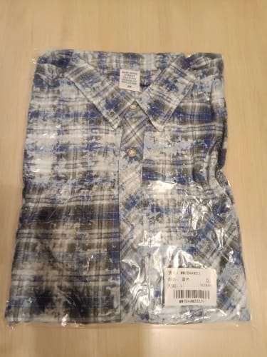 Customer photo review of INFLATION Brushed Check Oversized Shirts Unisex