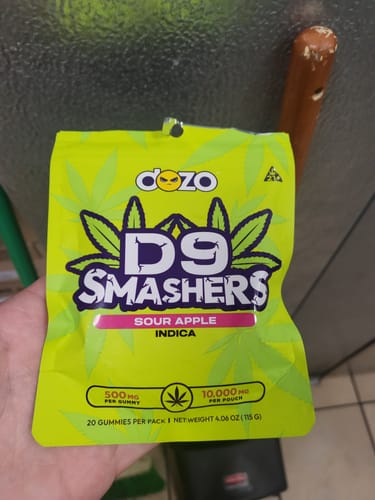 Customer photo review of D9 Smasher | Sour Apple (Indica)