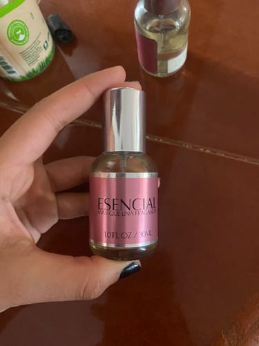 Customer photo review of M024 Inspirado en: Good Girl - Carolina Herrera
