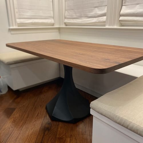 Customer photo review of Table Base 311 Lithe 28H Tulip Metal Design Furniture