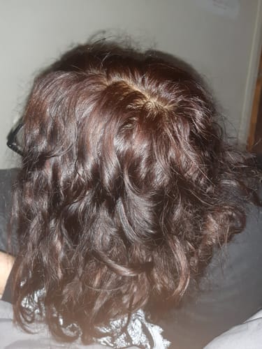 Reseña con foto de un cliente sobre Henna Jamila Hair (cobrizo natural 👩🏼🦰)