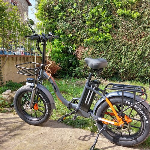 Customer photo review of Vakole Y20 Pro 20" Foldable Step-through Electric Fat Bike with 20Ah Samsung Battery Support APP