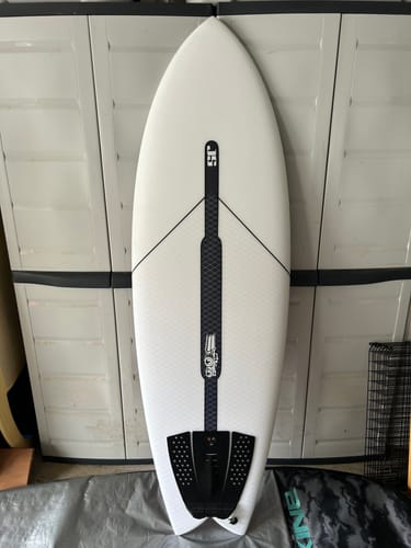 Customer photo review of JS Industries RED BARON 5'9 FCS HYFI 2