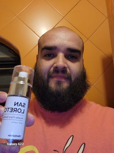 Customer photo review of Aceite y Shampoo Para Barba - Paquete 2 Piezas