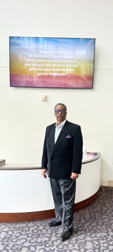 Customer photo review of Pink Grey Plaid Silk Tie Pocket Square Cufflinks Set