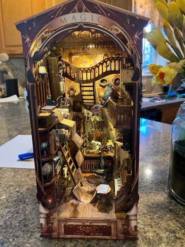 Customer photo review of Magic World DIY Book Nook Kit