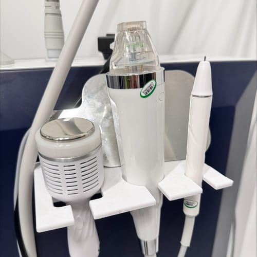 Customer photo review of Beauty Disruptor RF Microneedling Machine 3 in 1