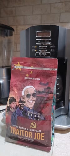 Customer photo review of Traitor Joe Collectors Roast
