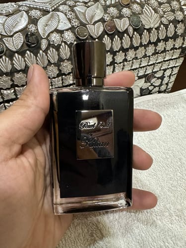 Customer photo review of Kilian Paris Pearl Oud Eau De Parfum For Unisex