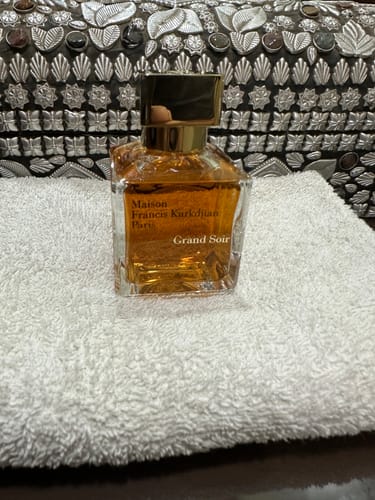 Customer photo review of Maison Francis Kurkdjian Grand Soir Eau De Parfum For Unisex