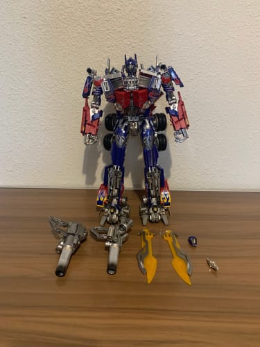 Customer photo review of 4th Party WJ KO Not MPM04 MPM-04 Optimus Prime Oversized (Black Apple Alloy Modified version) 30cm / 11.5"