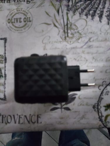 Customer photo review of Volta 120W Travel Adapter