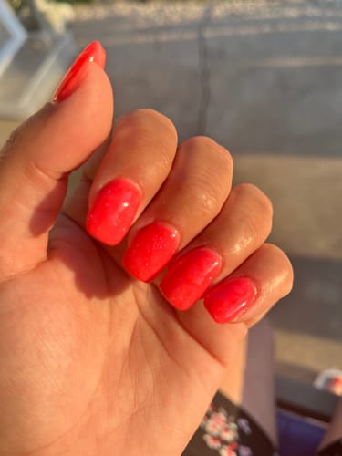 Customer photo review of D1028 Body Surf Coral Shimmer Dip Powder