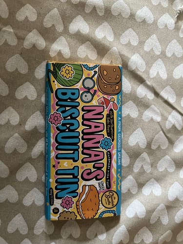 Customer photo review of Nana’s Biscuit Tin Bar 100g