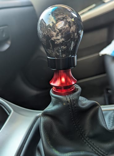 Customer photo review of Weighted Forged Carbon Fiber Shift Knob