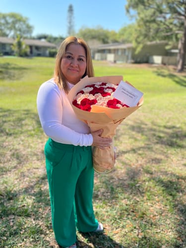 Customer photo review of Peach & Red Bouquet