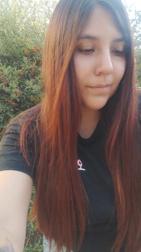 Reseña con foto de un cliente sobre Henna Jamila Hair (Cobrizo 👩🏼🦰)