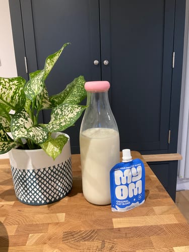 Customer photo review of MYOM Original Oat Drink Blend