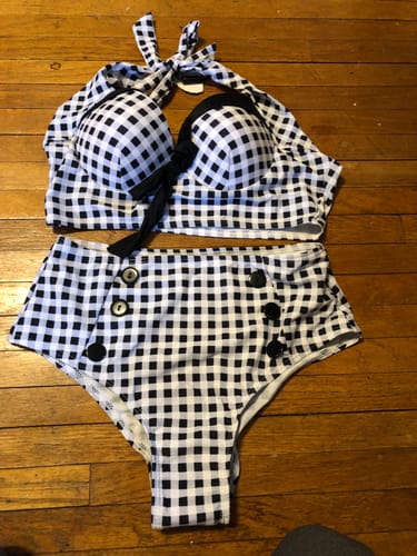 Customer photo review of Black 1950s Checked Halter Bowknot Bikini Set