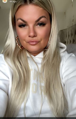 Customer photo review of Remy Human Hair Invisible Wire Extension - Platinum Blonde Balayage