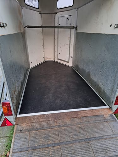 Robert N. review of Rubber Trailermat 9mm Premium (RS9) - 134cm x 320cm image 1 out of 1