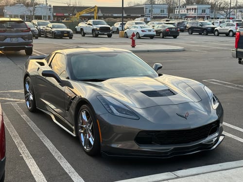 Customer photo review of Chevrolet Corvette C7 Stage 2 Central Front Splitter