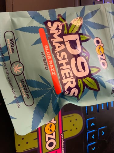 Customer photo review of D9 Smasher | Blue Razz (Hybrid)