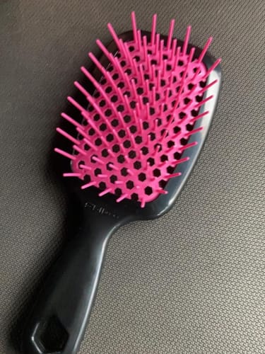 Customer photo review of BrushX FlexiGlide Pro: The Ultimate Detangler & Styler