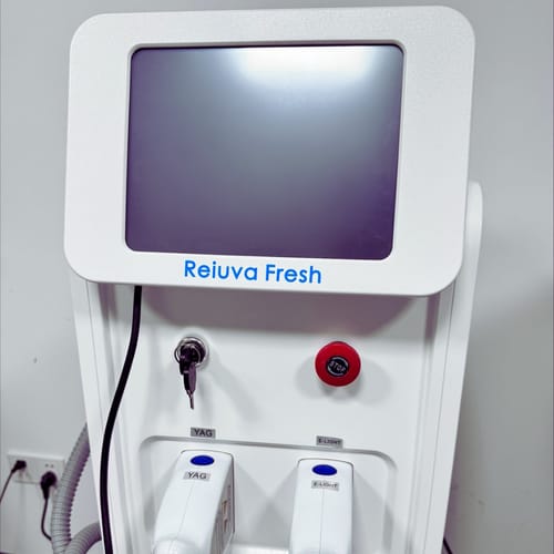 Customer photo review of Multi-function Laser Machine for Hair Removal + Tattoo Removal + E-Light Skin Rejuvenation