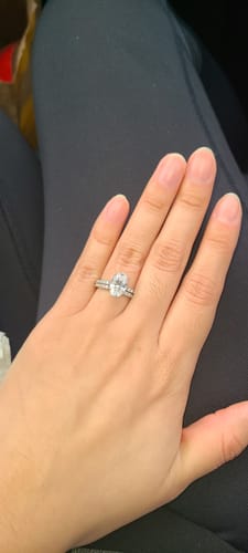 Customer photo review of 4.0 Carat Oval Cut Wedding Ring Set With Classic Half Wedding Band