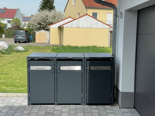 Customer photo review of Moderne Mülltonnenbox MB3 | Anthrazit (RAL7016) | stabil & pulverbeschichtet | 2er-Box