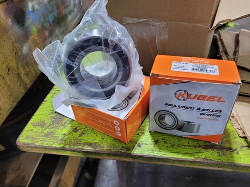 Customer photo review of Front Wheel Bearing Pair For Mercedes-Benz E320 C300 C240 C280 C320 E430 C350 C250 K70-100552