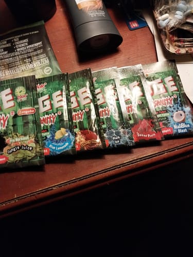 Customer photo review of Edge of Insanity Packet (3+3 Promo)