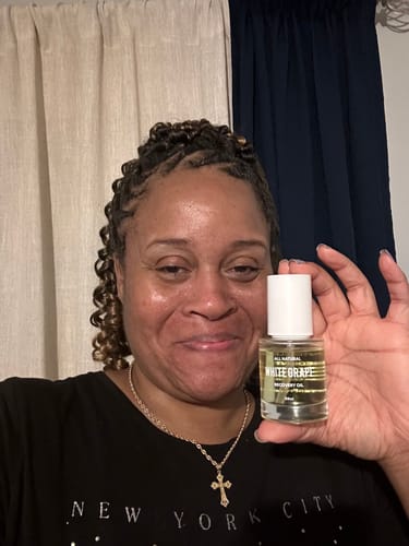 Customer photo review of White Grape Recovery Oil