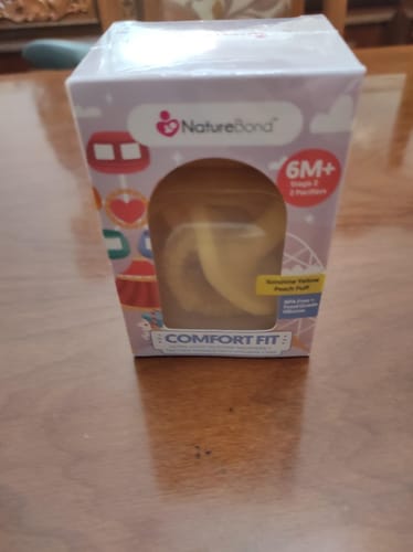 Customer photo review of Newborn Teether Pacifiers 2 in 1 (6 Months onwards)