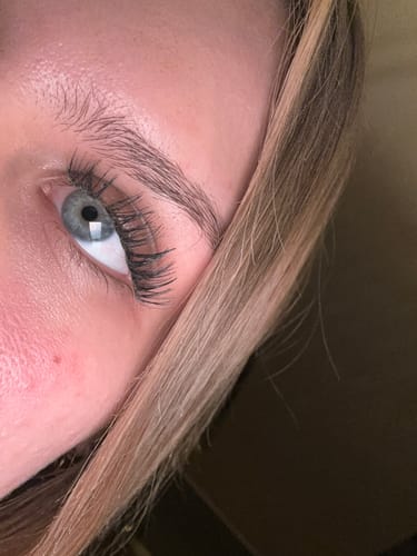 Customer photo review of And so it begins - Starter Set (mit transparentem Wimpernkleber)