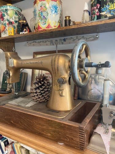 Customer photo review of Hand Crank, Singer #P60592