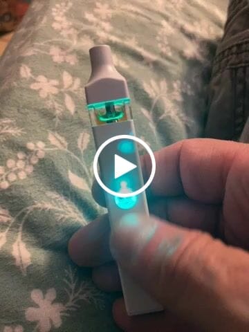 Customer video review of Don't Trip Mushroom Vape: Pineapple Envy