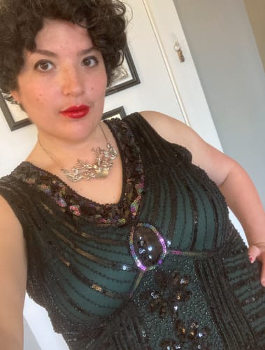 Molly O. review of 1920s Plus Size Green Beaded Ella Flapper Dress image 2 out of 2