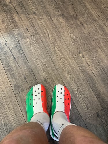Customer photo review of Italy Clogs shoes