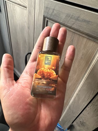 Customer photo review of Mango Magnificence