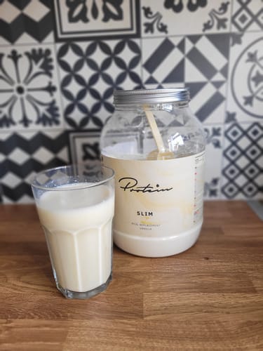 Customer photo review of Slim Meal Replacement | 34 Meals + Free Pink Shaker