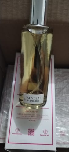 Customer photo review of M152 Inspirado en: Cloud - Ariana Grande